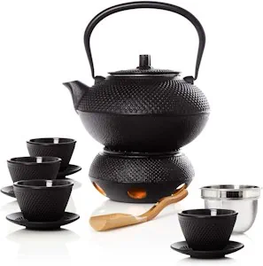 Bonvivre Teeservice 12-teilig aus emailliertem Gusseisen - für 4 Personen - Teeset im asiatischen Stil mit Teekanne (1,4 L), Teewärmer, Tassen, Untersetzer, Dosierlöffel, Siebeinsatz 